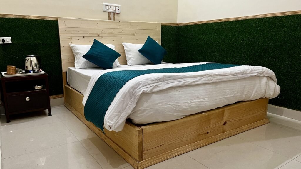 barkot yamunotri travel stay shivlinga villa